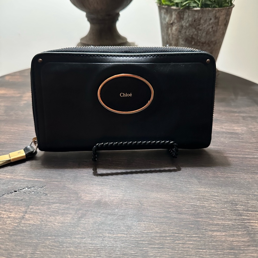 Black Wallet